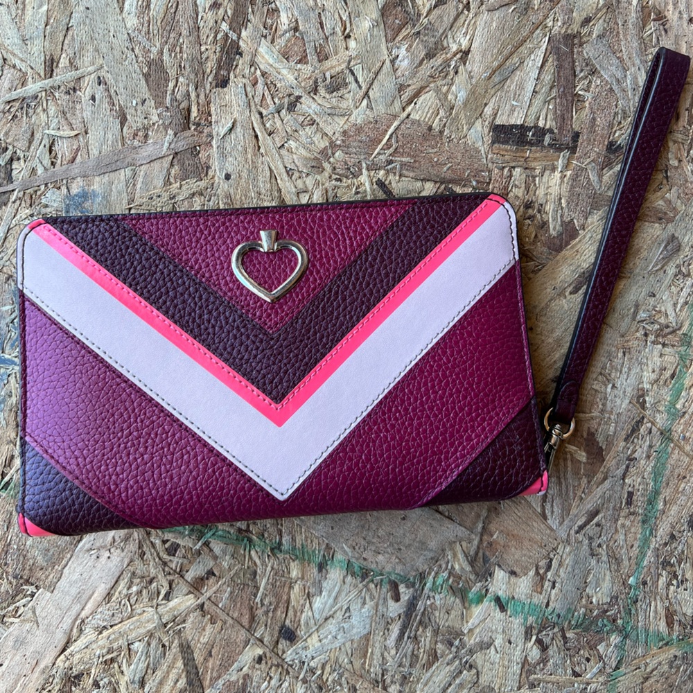 Used Kate Spade clutch